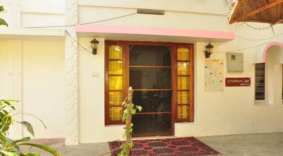 J Thomas Inn Homestay, Kochi 4